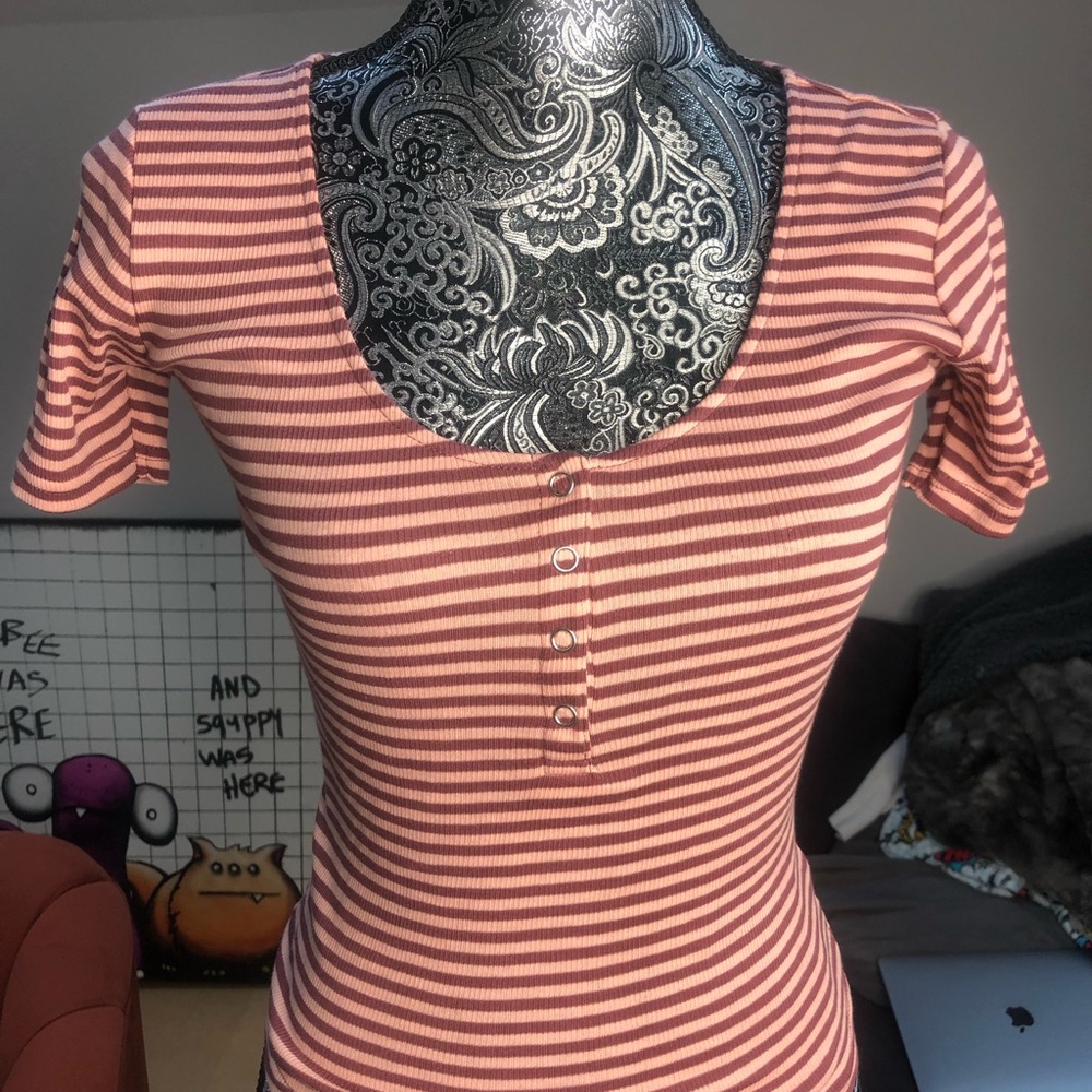 red striped t shirt M new with tags